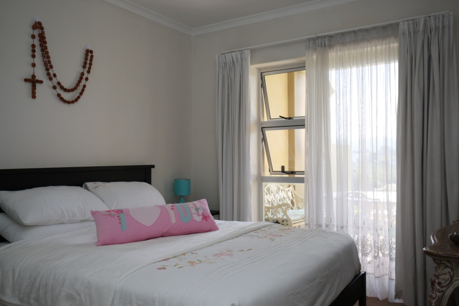2 Bedroom Property for Sale in Goose Valley Western Cape